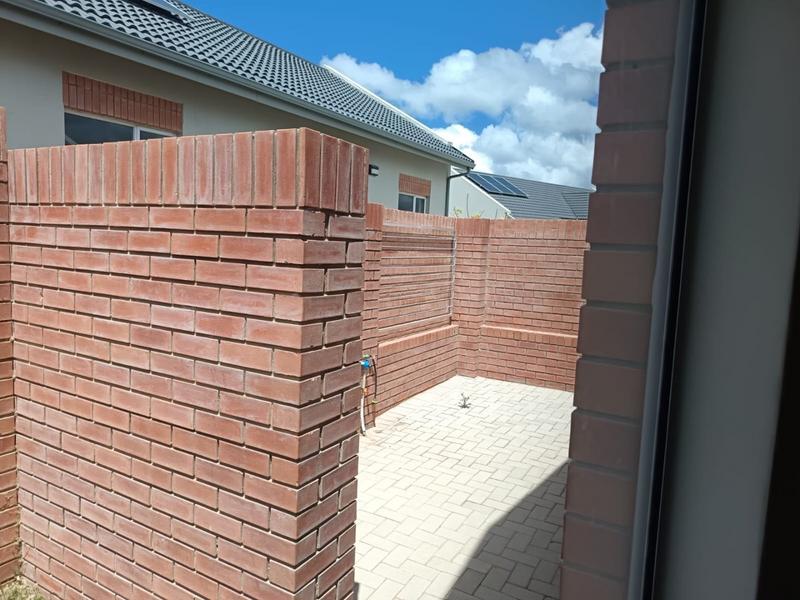 3 Bedroom Property for Sale in George Central Western Cape